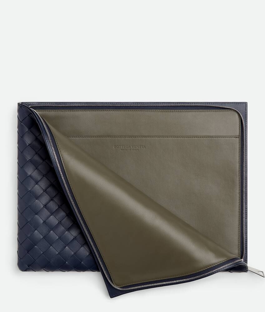 Bolsa plana Intrecciato