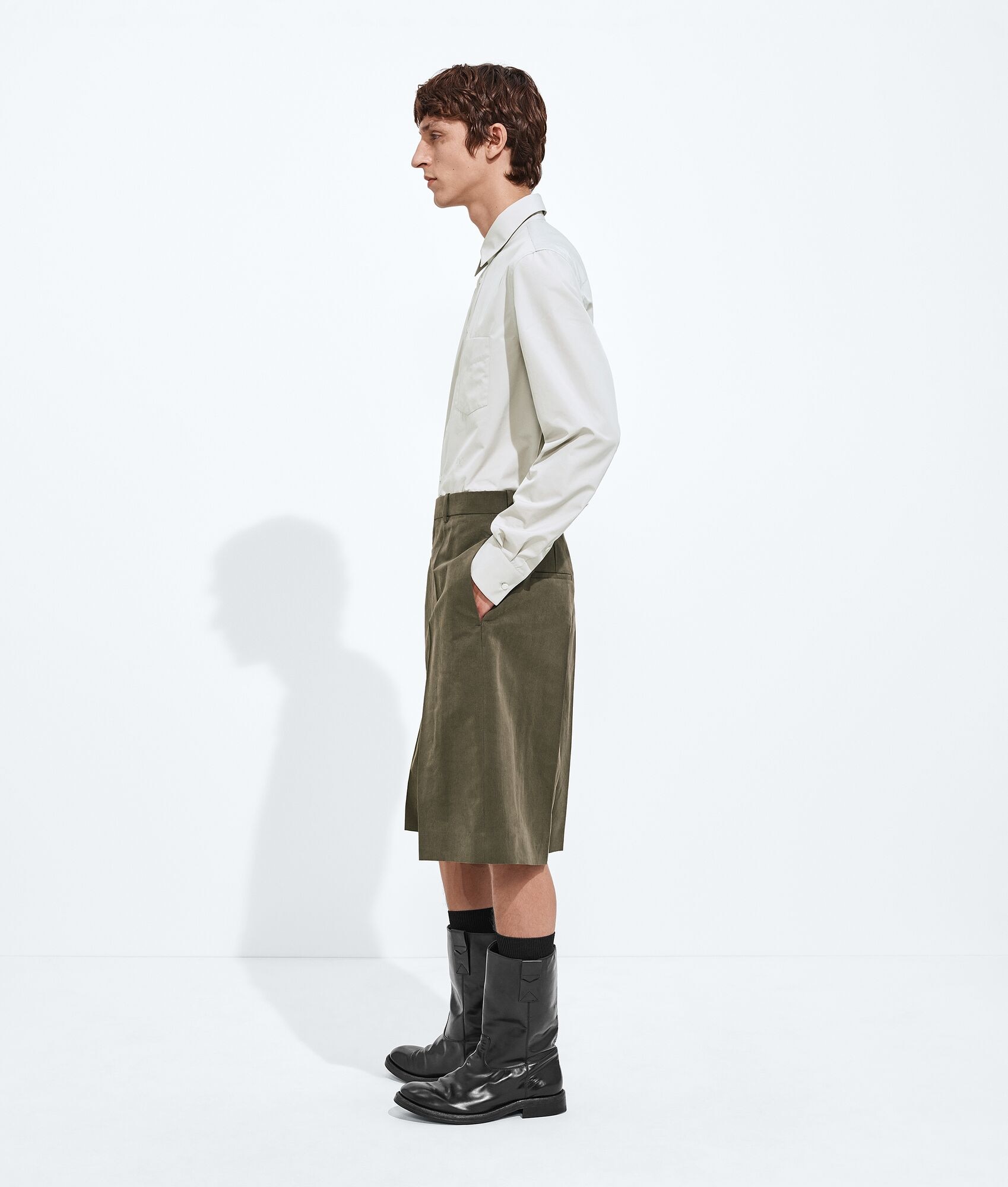 Pantalones cortos arrugados de algodón y seda