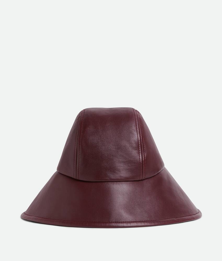 Sombrero de cuero