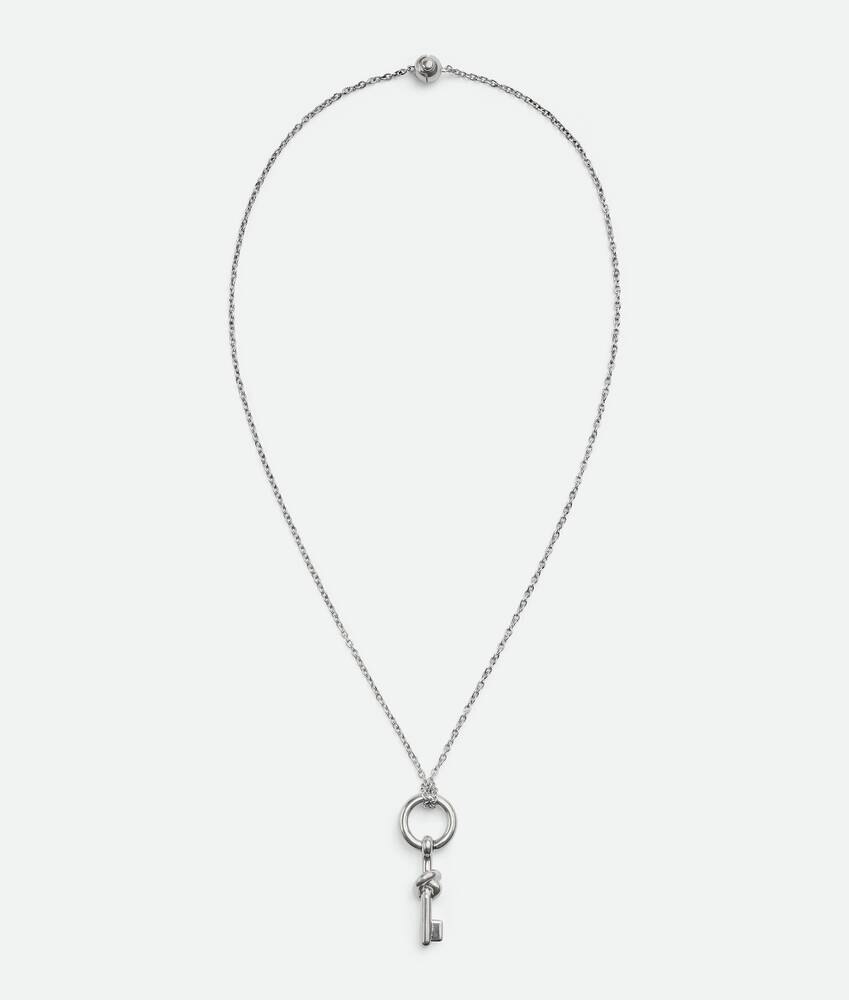 Collar de nudo de llaves