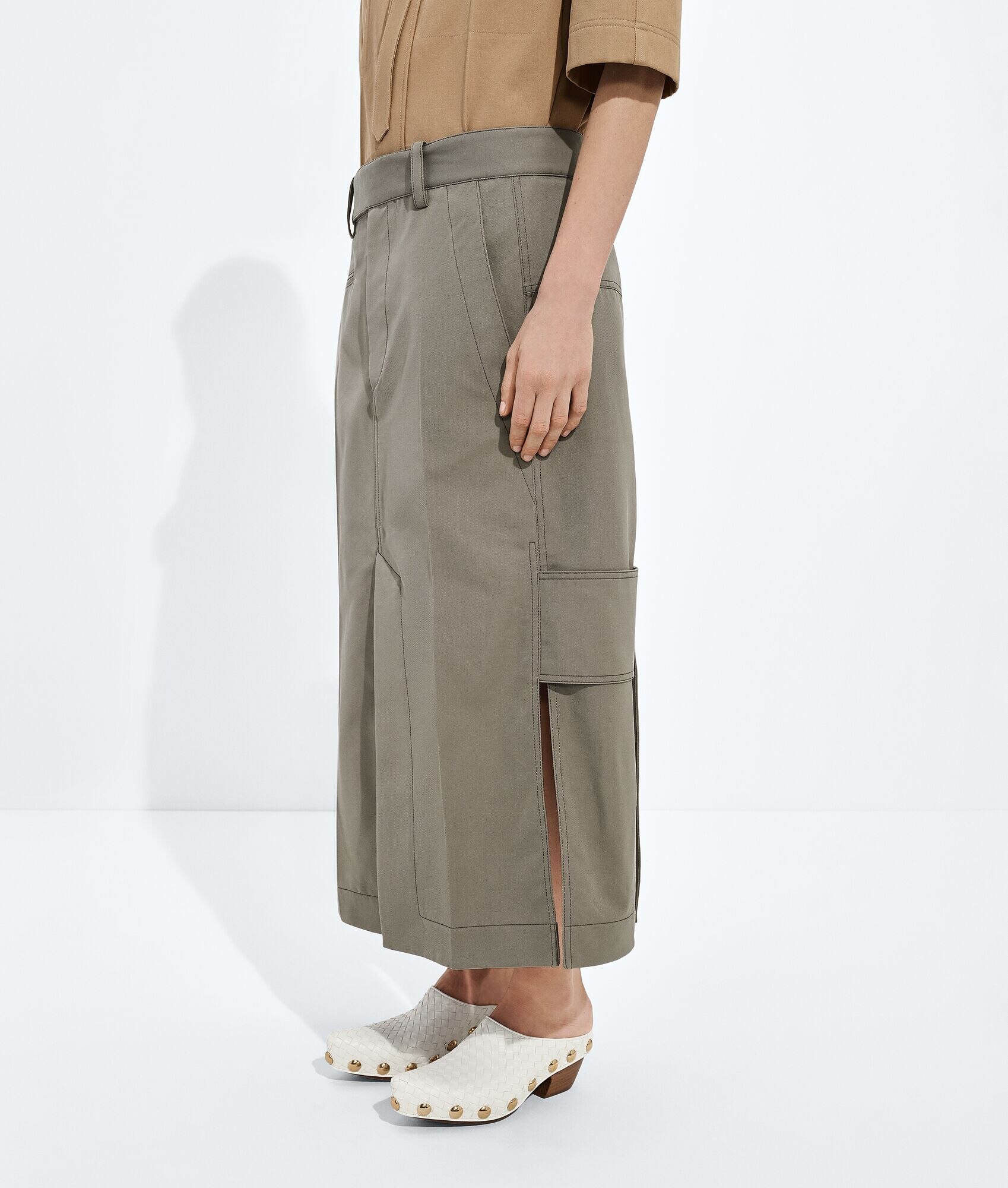 Falda de gabardina de algodón y seda